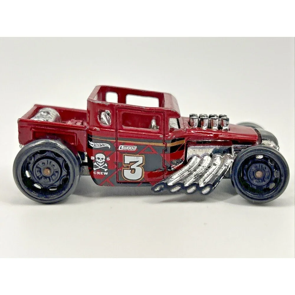 2018 HOT WHEELS BONE SHAKER #3 RED 1:64 DIECAST 2 3/8